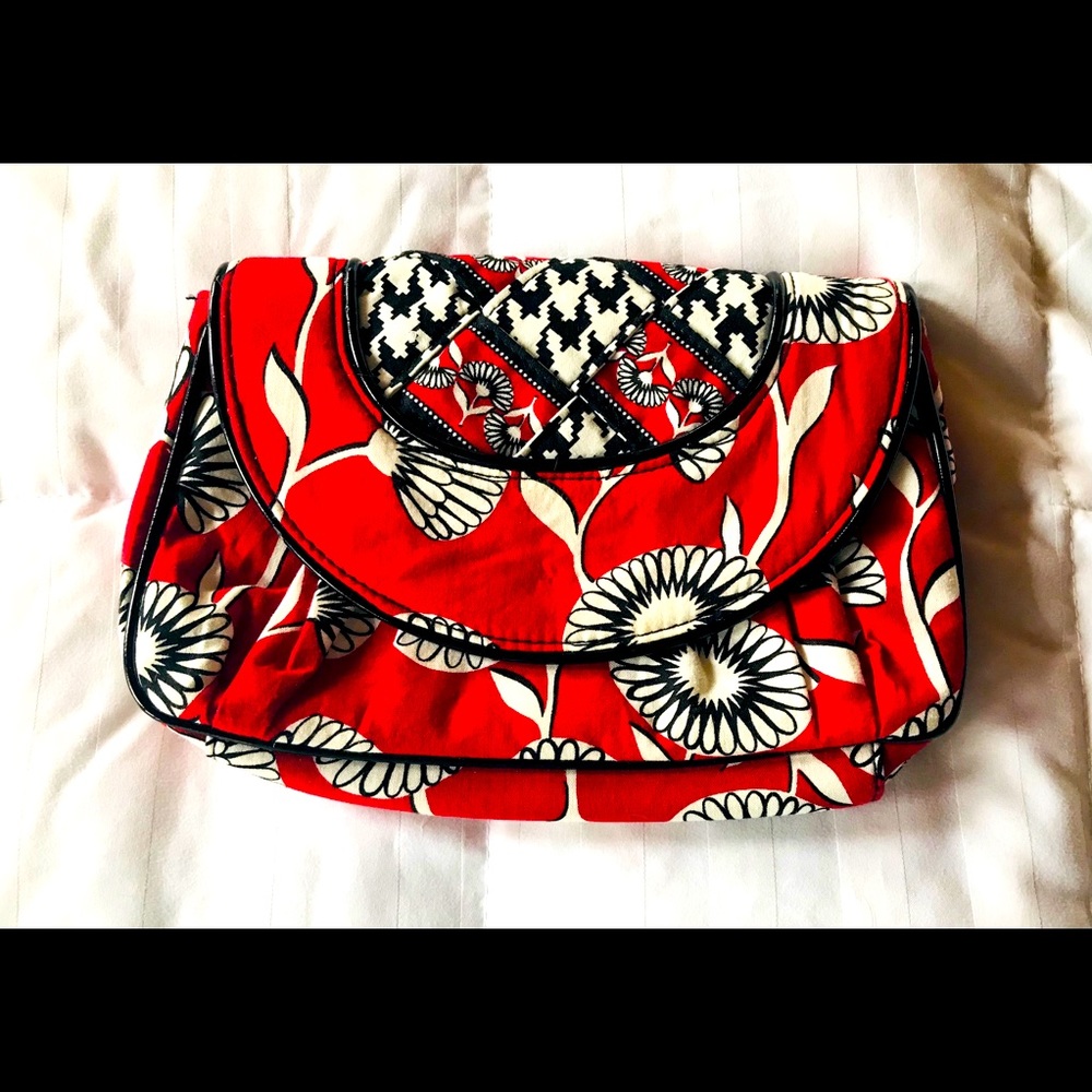 Vera Bradley clutch